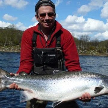 Varzina, Kola Peninsula, Russia, Aardvark McLeod, salmon fishing, salmon,