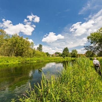 River Avon chalkstream fly fishing, Aardvark McLeod chalkstream fly fishing