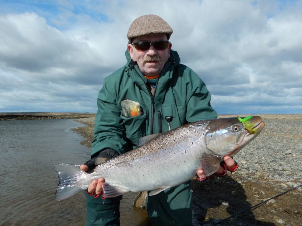 Rio Grande, Aardvark McLeod, Aurelia lodge, sea trout tierra del fuego, fishing sea trout argentina