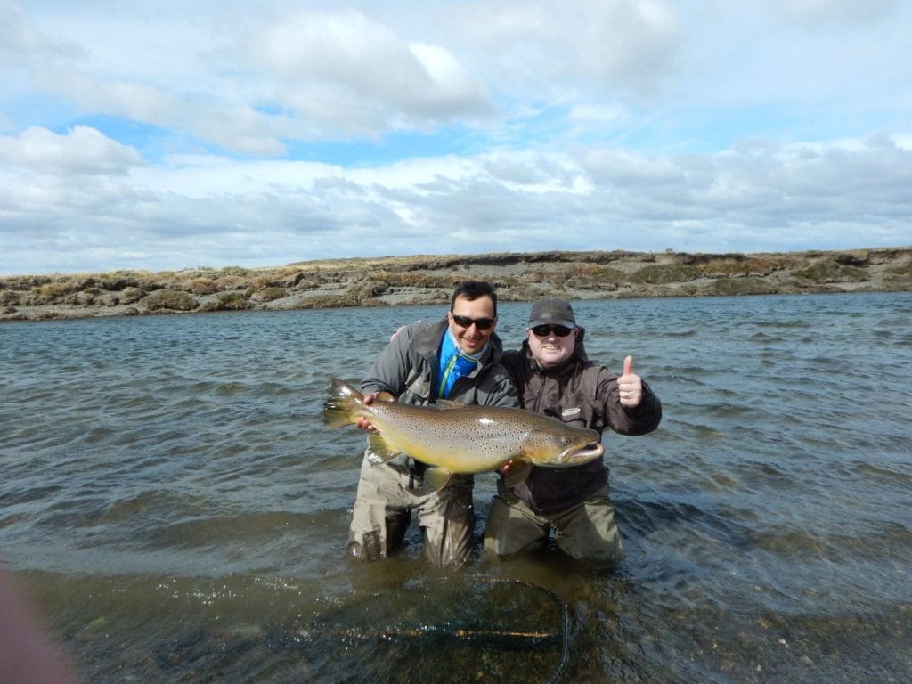 Rio Grande, Aardvark McLeod, Aurelia lodge, sea trout tierra del fuego, fishing sea trout argentina