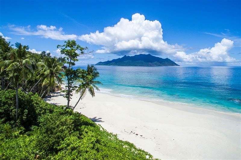 North Island, Seychelles, Aardvark McLeod