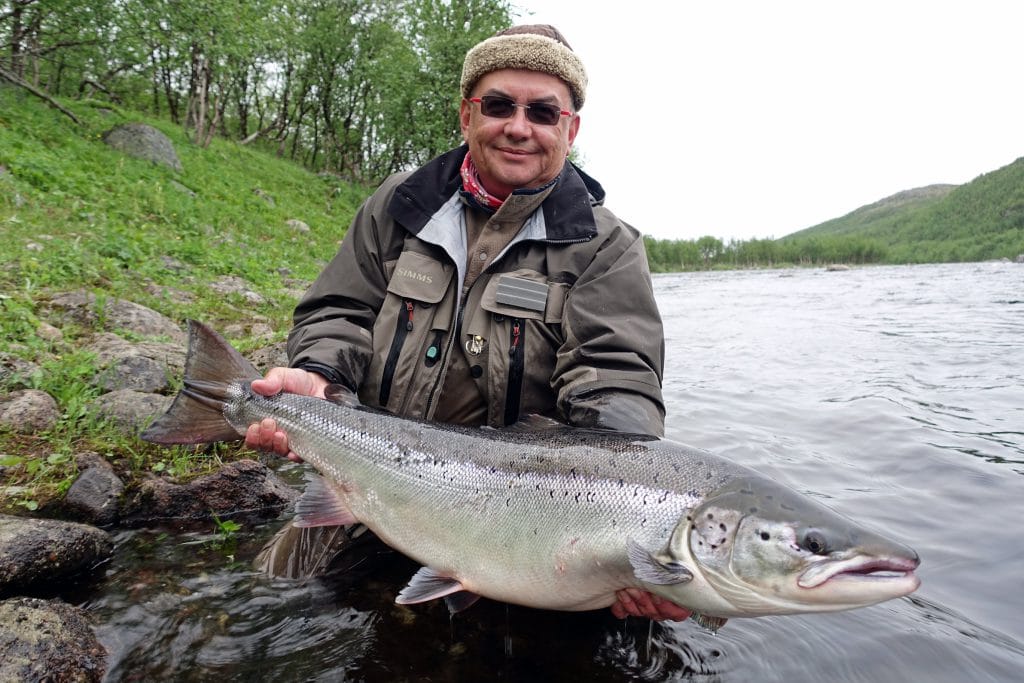 VARZINA RIVER, FISHING RUSSIA, ATLANTIC SALMON, FISHING KOLA PENINSULA, HUGE SALMON, EXCLUSIVE FISHING, MURMANSK, VARZINA RIVER CLUB