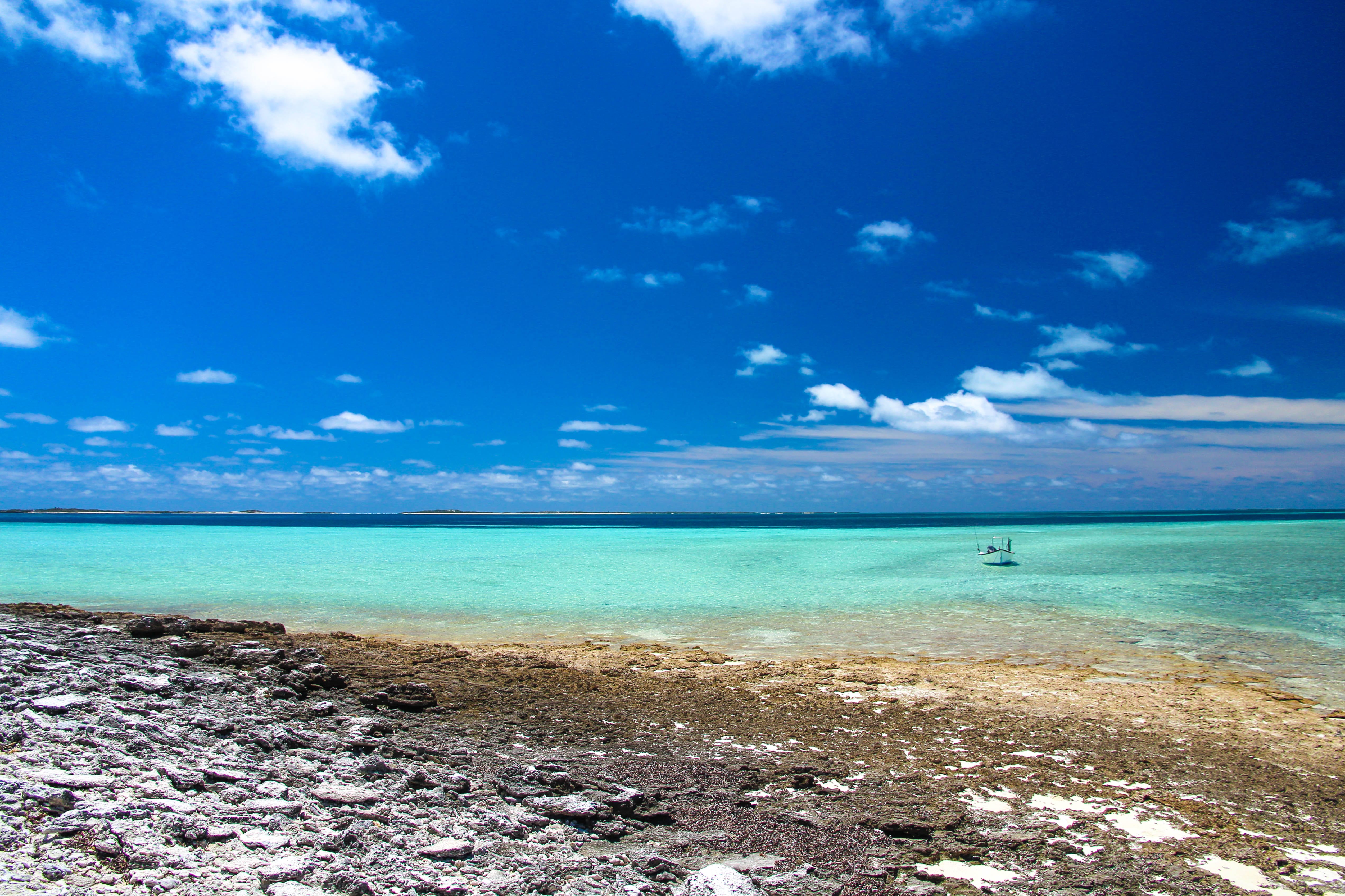 Cosmoledo atoll, Seychelles, Aardvark McLeod