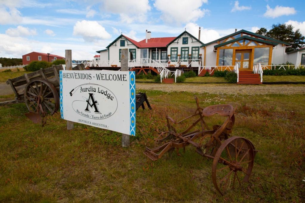 aurelia lodge, fishing argentina, tdf, tierra del fuego, rio grande, sea trout, sea run brown trout, huge sea trout, fishing for sea trout in argentina, fishing argentina, aardvark mcleod