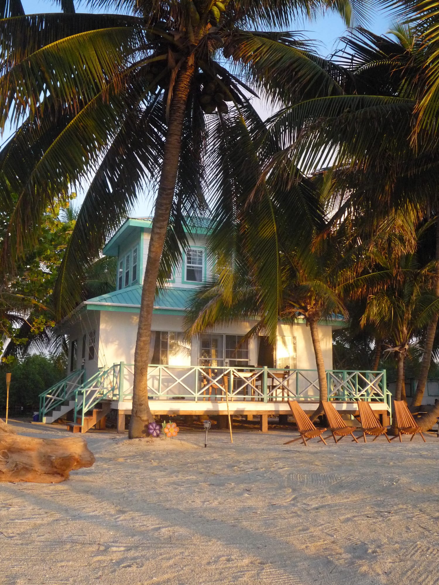 Long Caye Outpost, Belize River Lodge, Belize, Aardvark McLeod