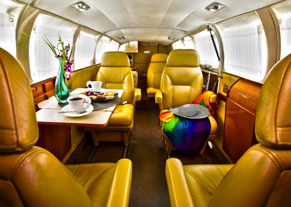 Private charter to Cuba, Aardvark McLeod