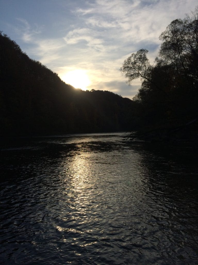 Lisa Isles, Grayling, UK fishing Guide, river fishing, Aardvark McLeod