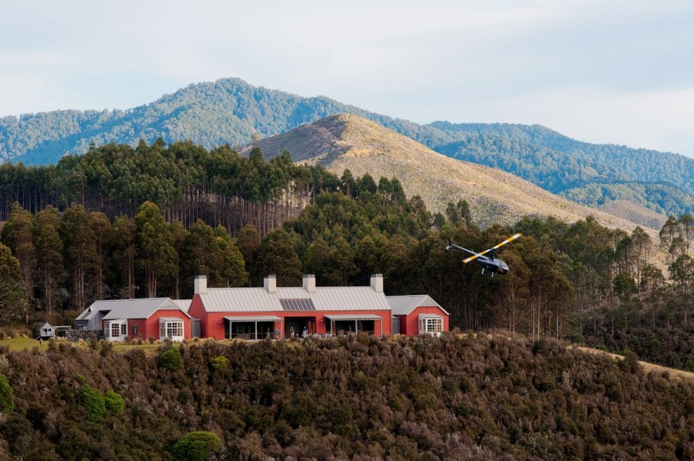 Poronui Lodge, New Zealand, Fishing, Hunting, fishing guides New Zealand