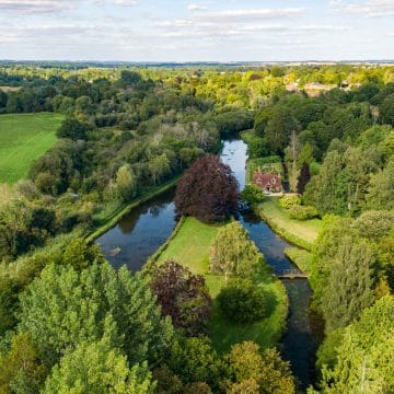 estcombe River Test, Chalkstream Fly Fishing, Aardvark McLeod