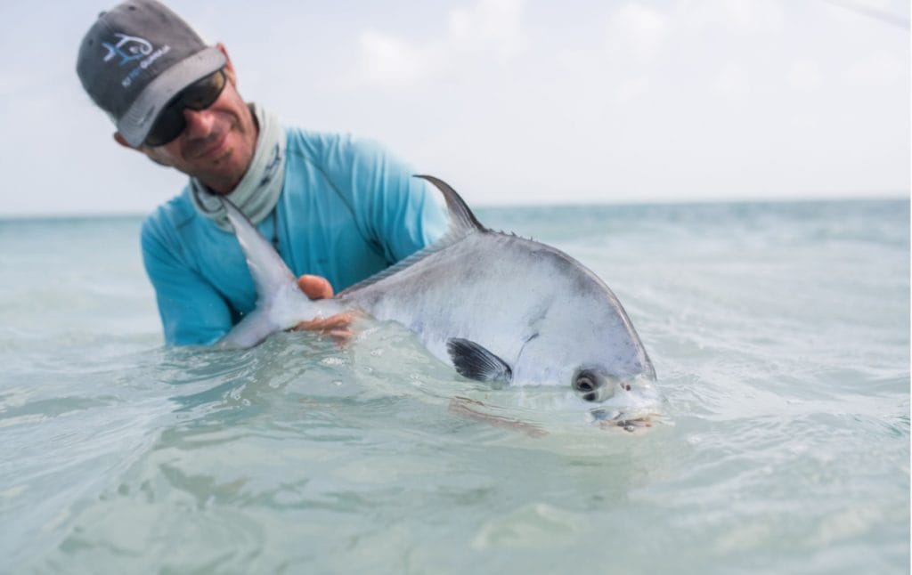 Fly fish Guanaja Lodge, Honduras fly fishing, Honduras bone fishing, Honduras permit fishing, Aardvark McLeod