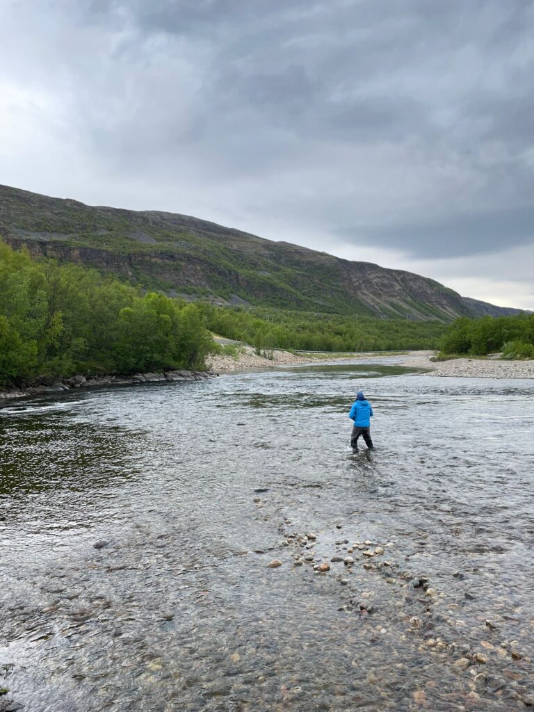 Oldero Fly Fishing Lodge, Lakselv, Norway, fly fishing Norway, salmon fly fishing, Aardvark McLeod