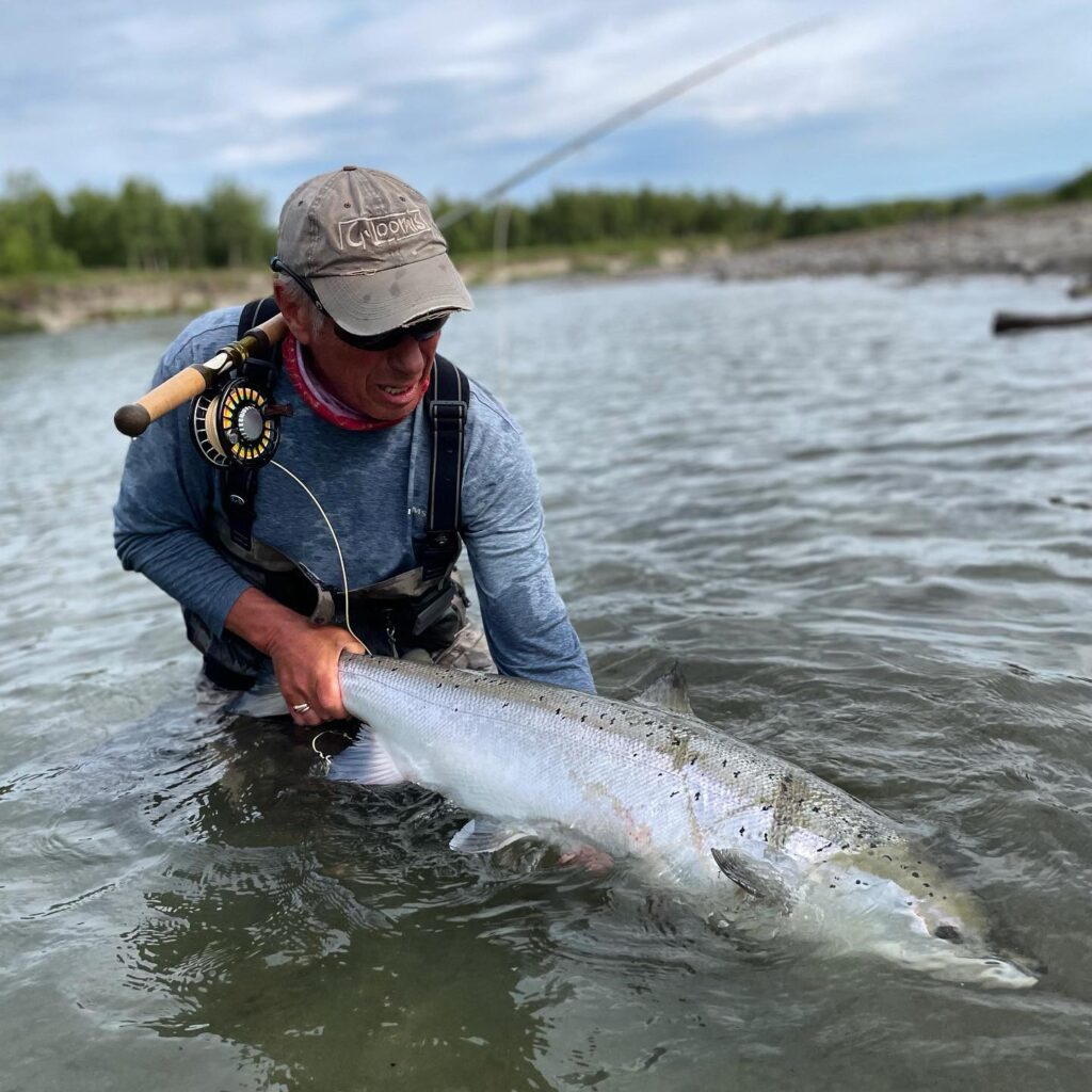 Oldero Fly Fishing Lodge, Lakselv, Norway, fly fishing Norway, salmon fly fishing, Aardvark McLeod