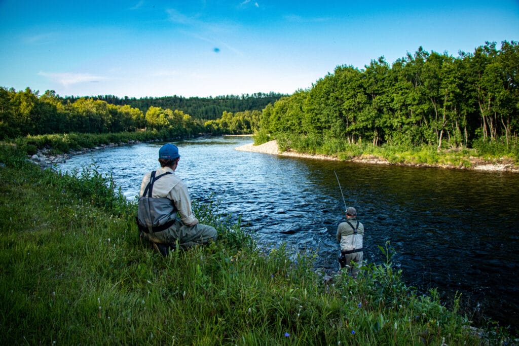 Oldero Fly Fishing Lodge, Lakselv, Norway, fly fishing Norway, salmon fly fishing, Aardvark McLeod