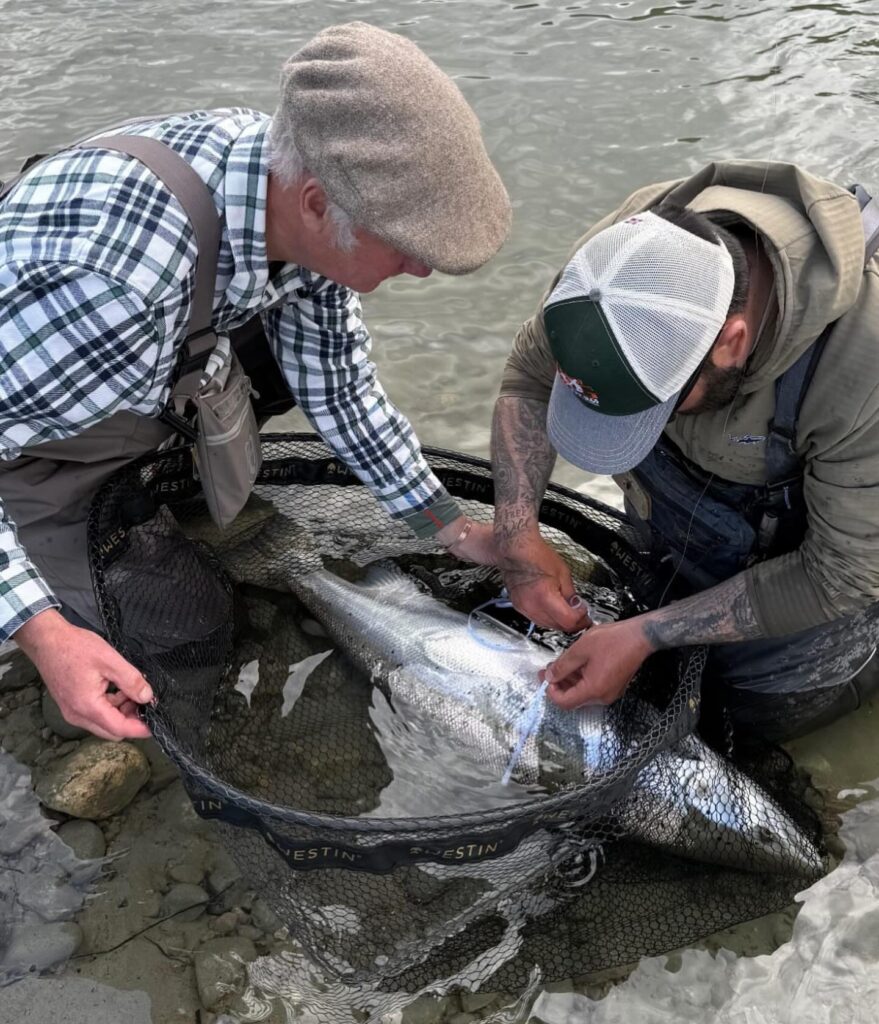 Oldero Fly Fishing Lodge, Lakselv, Norway, fly fishing Norway, salmon fly fishing, Aardvark McLeod