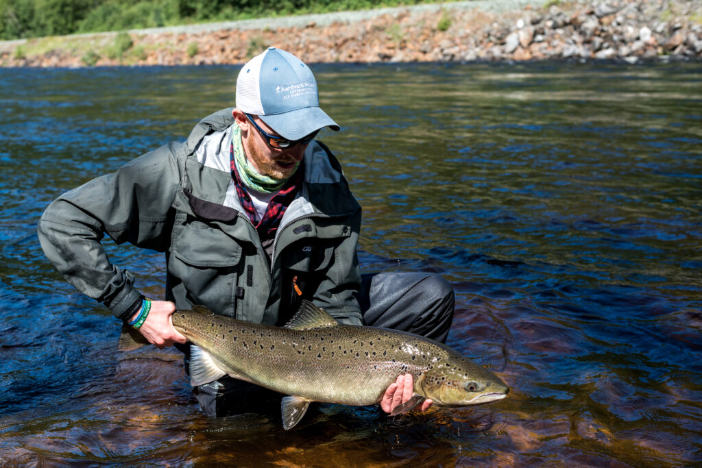 Norway salmon fishing, searching for silver, Aardvark McLeod