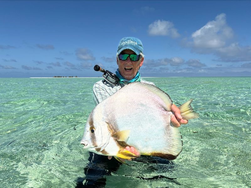 Seychelles fishing news, Alphonse Island 2025/26 fishing reports, Aardvark McLeod