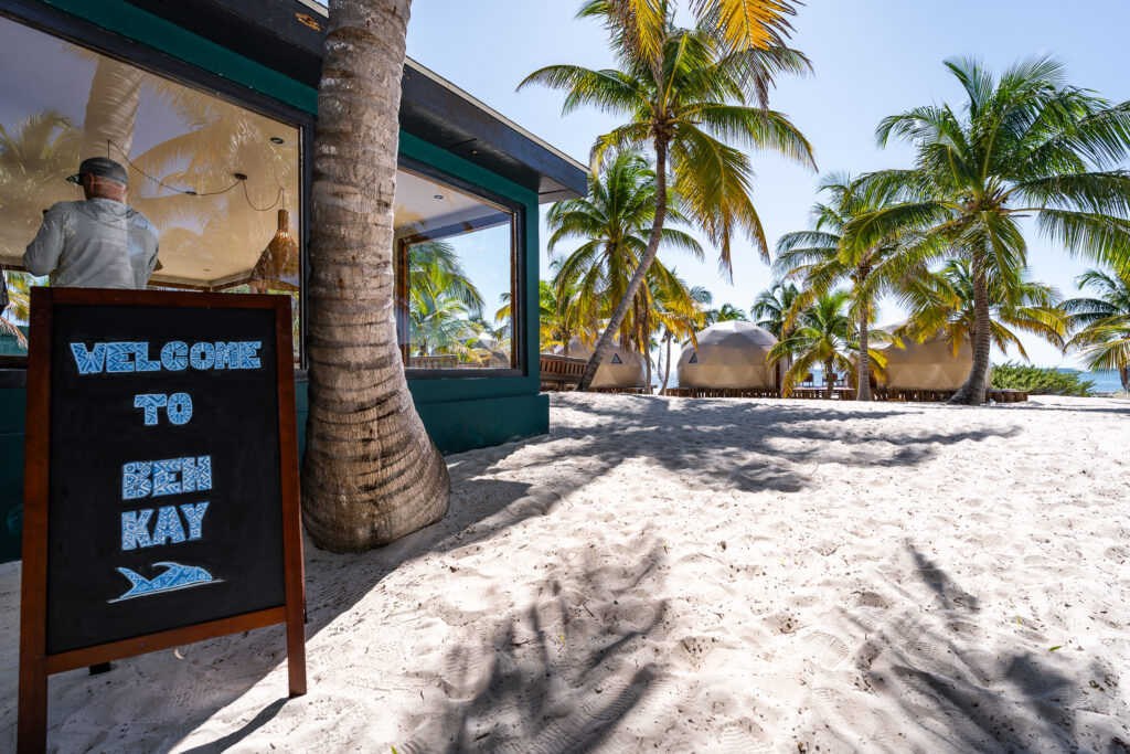 Beh Kay Lodge, Espiritu Santo Bay, permit fishing, Aardvark McLeod