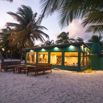 Beh Kay Lodge, Espiritu Santo Bay, permit fishing, Aardvark McLeod