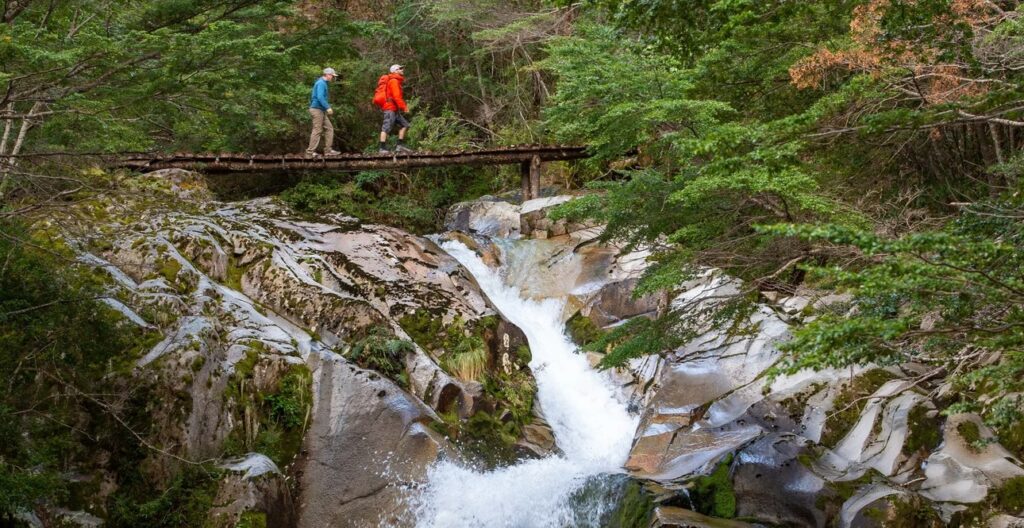 Rio Palena, one lodge, many sides of Patagonia, Aardvark McLeod