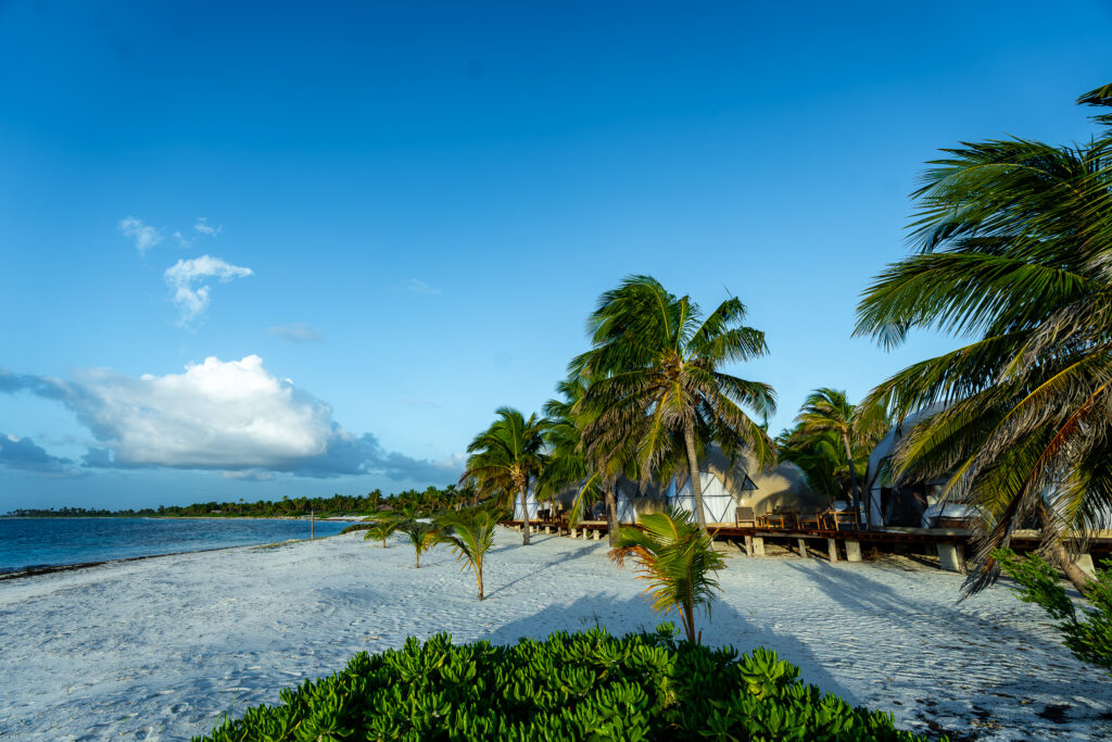 Beh Kay Lodge, Espiritu Santo Bay, permit fishing, Aardvark McLeod